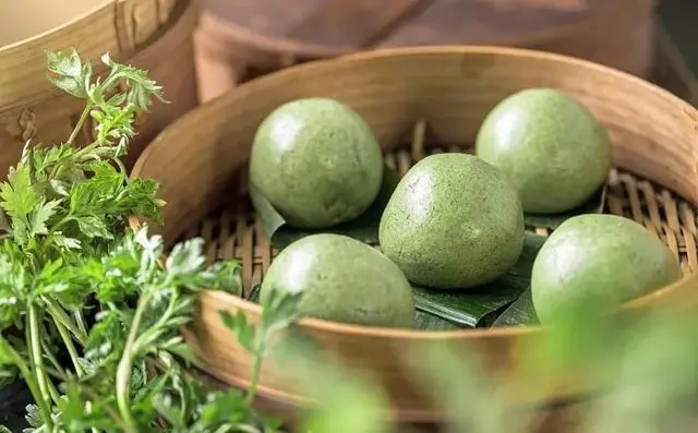 艾草馍馍的独特魅力：一道承载着传统与回忆的端午美食