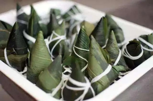 灰汁粽：一道充满故事的美食